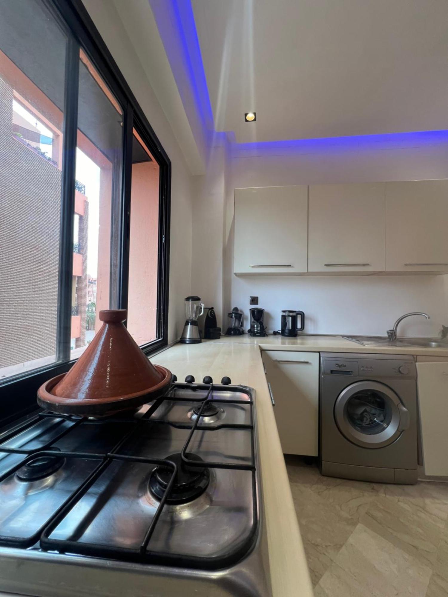 Hivernage - Stylish Apt In The Heart Of The City Марракеш Экстерьер фото